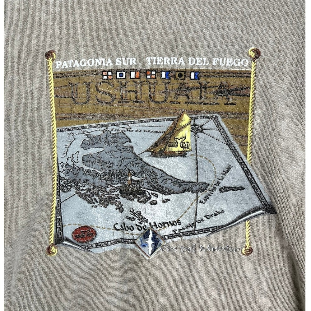 Patagonia Sweatshirt Mens M World's End‎ Ushuaia Tan Graphic Crewneck EUC